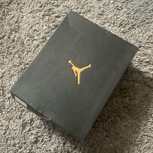 Air Jordan 1 Retro High BG